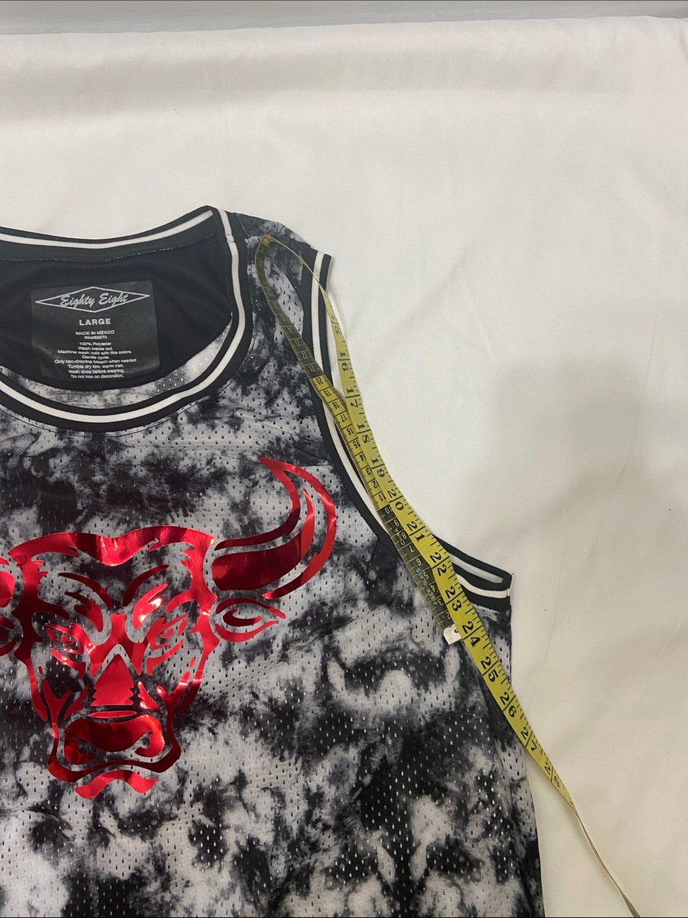 Eighty Eight Black & White Tie-Dye Mesh Graphic sleeveless T-Shirt Size- Large. - Picture 9 of 11